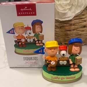 Peanuts Hallmark Keepsake Let's Go Team! Ornament